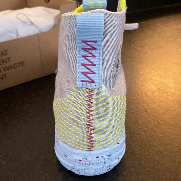 Limited edition, Chuck Taylors! - Picture 6 of 9